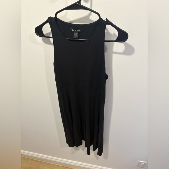 Like new- ATHLETA -Black Sleeveless Santorini Thera Dress - Picture 2 of 10